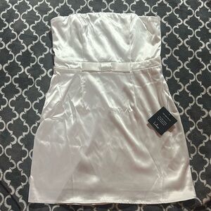 Lulus (M) White Satin Mini Dress with tags